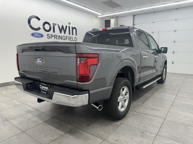 2025 Ford F-150 XLT photo 4