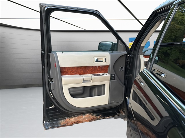 2010 Ford Flex Limited photo 11