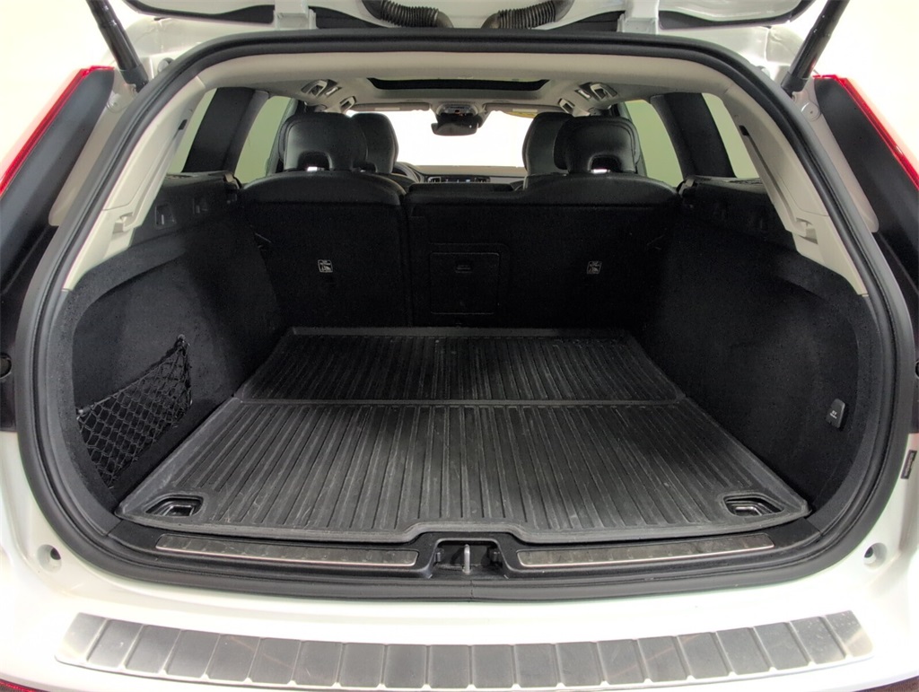 2021 Volvo V60 Cross Country T5 photo 12