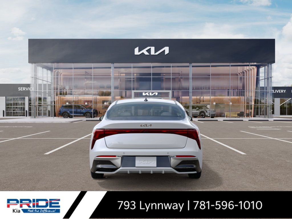2026 Kia K5 LXS photo 3