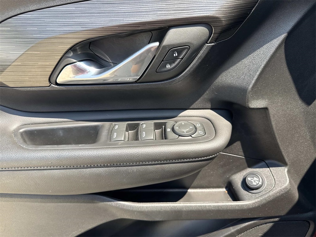 2023 Gmc Terrain SLE photo 18