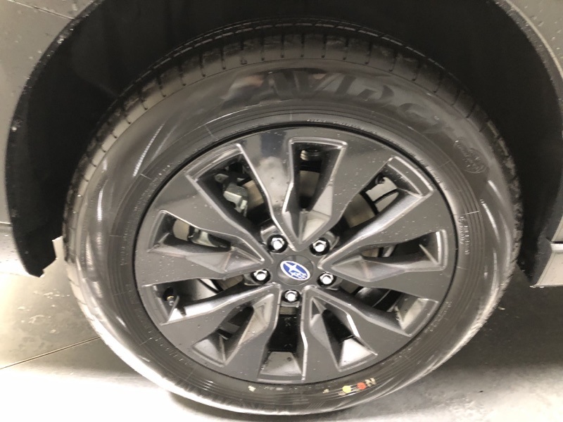 2025 Subaru Outback Onyx Edition photo 8