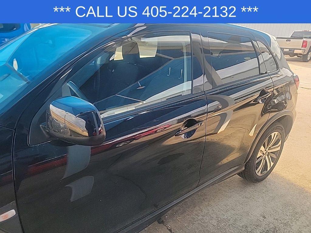 2024 Mitsubishi Outlander Sport S photo 3