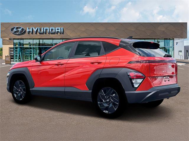 2026 Hyundai Kona SEL photo 4