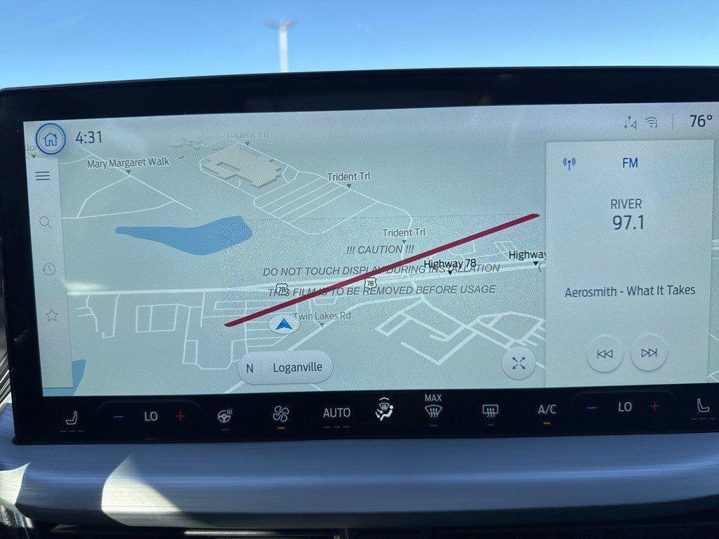 2025 Ford Escape Plug-In Hybrid photo 27