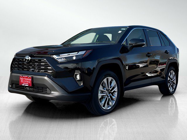 2025 Toyota RAV4 XLE Premium's photo
