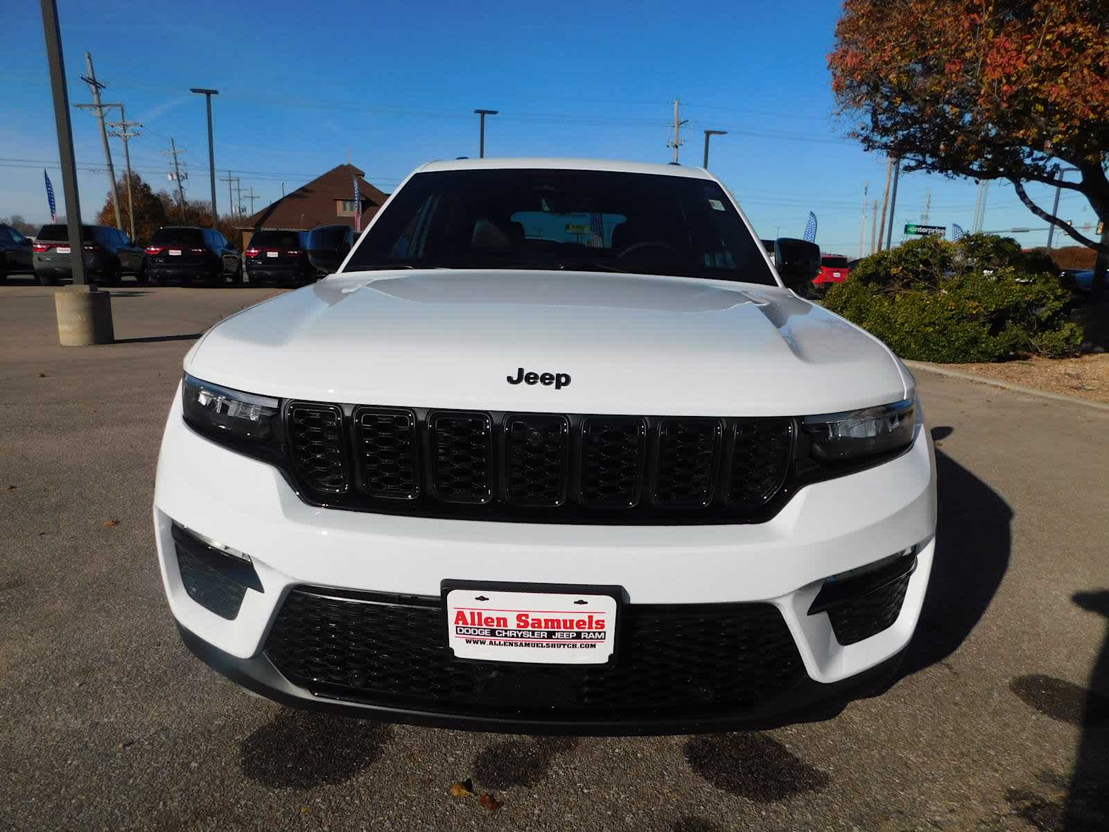 2025 Jeep Grand Cherokee Limited photo 4