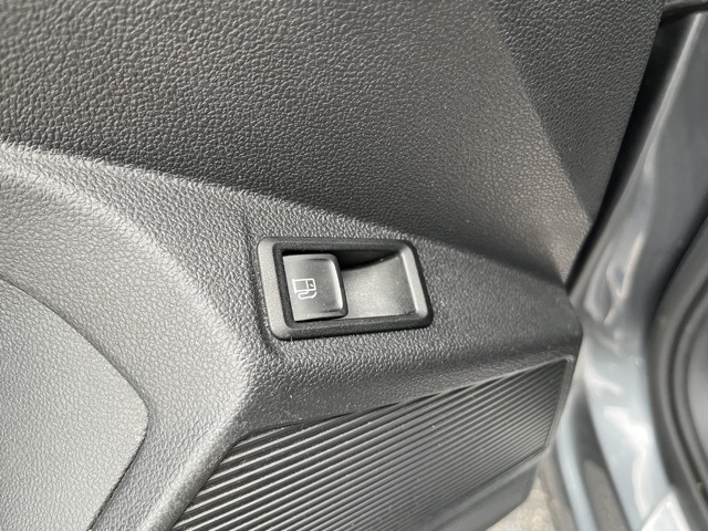 2022 Volkswagen Taos SE photo 27