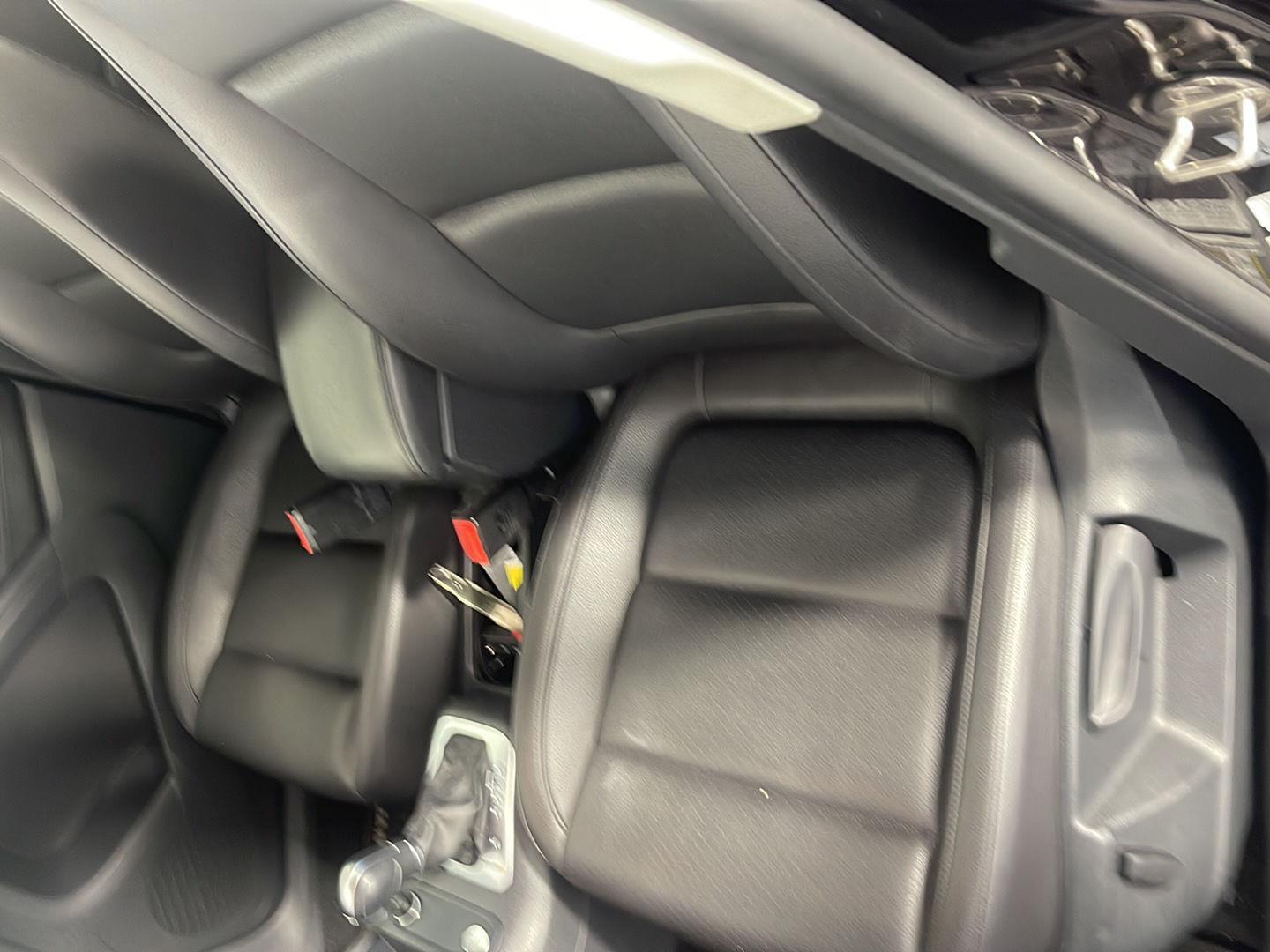 2016 Volkswagen Tiguan S photo 16