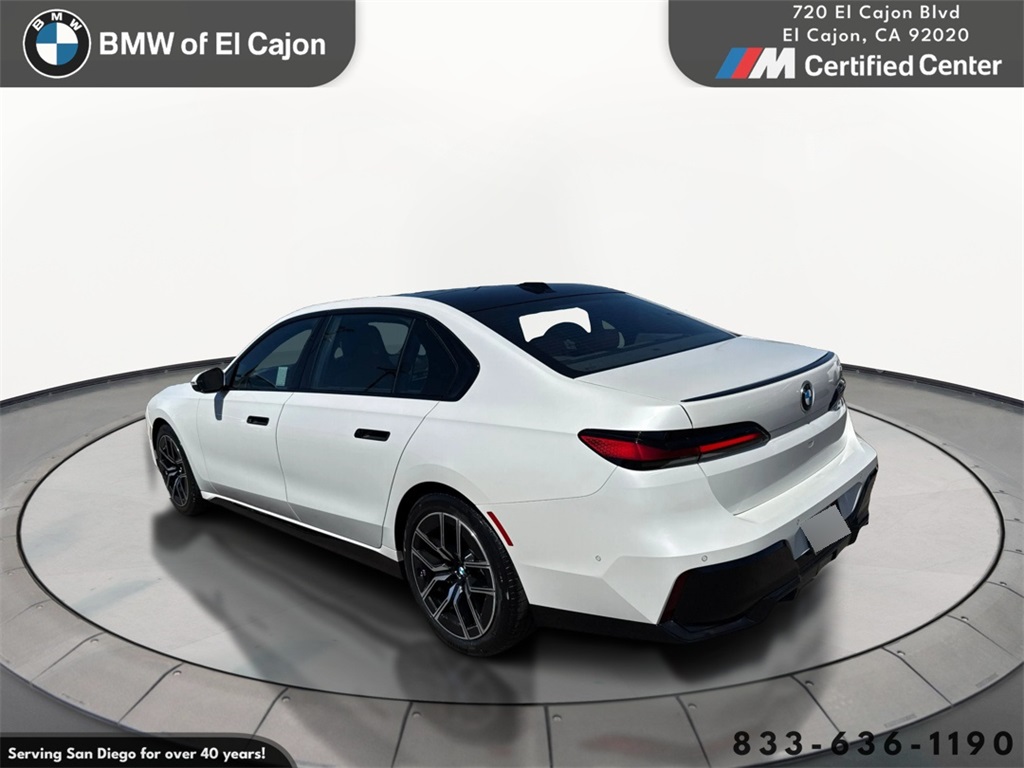 2023 Bmw 740i photo 6