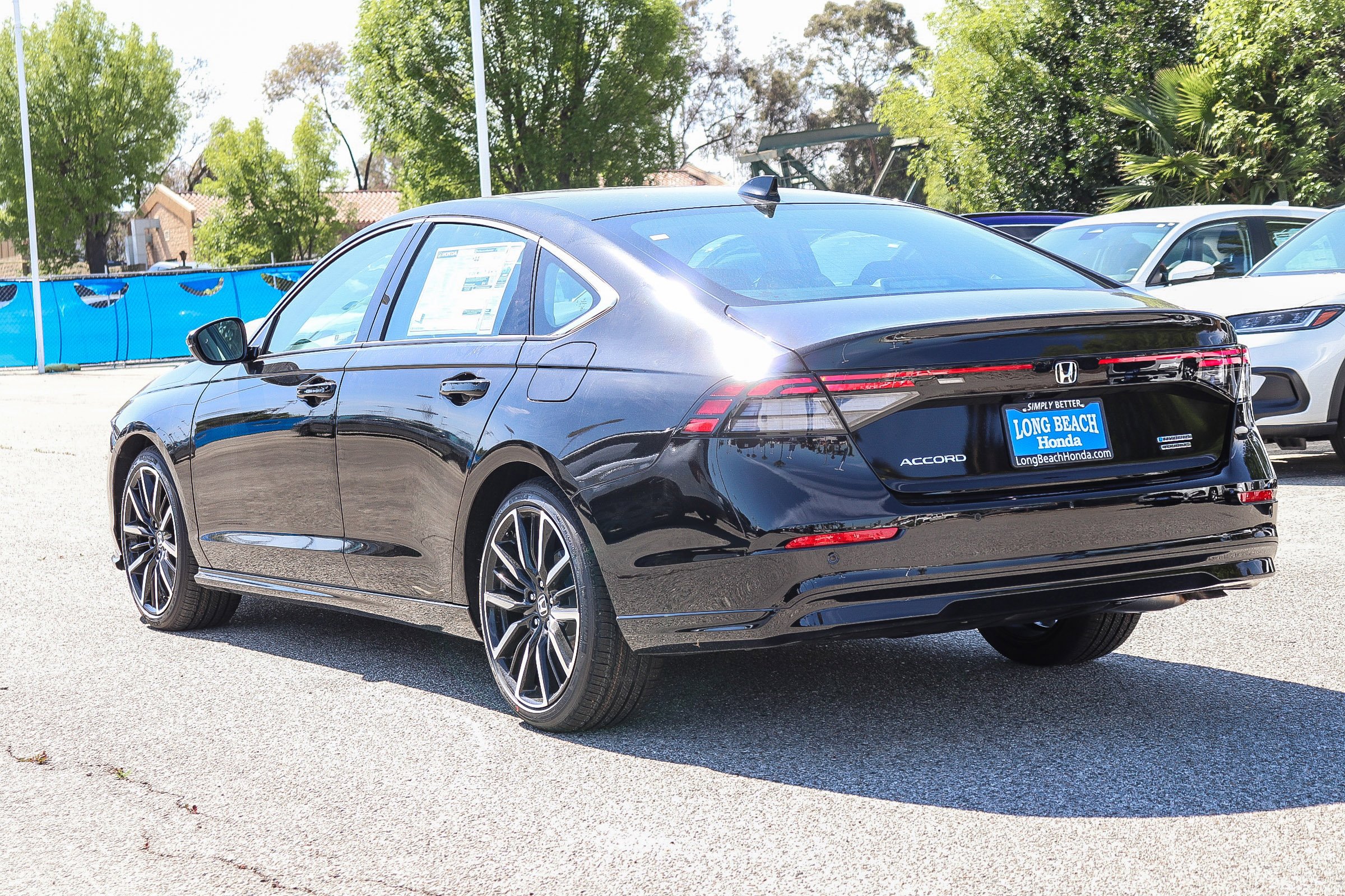 2025 Honda Accord Hybrid Touring photo 6
