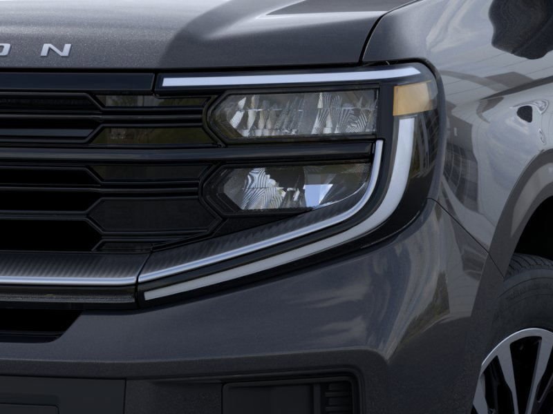 2025 Ford Expedition Platinum photo 16