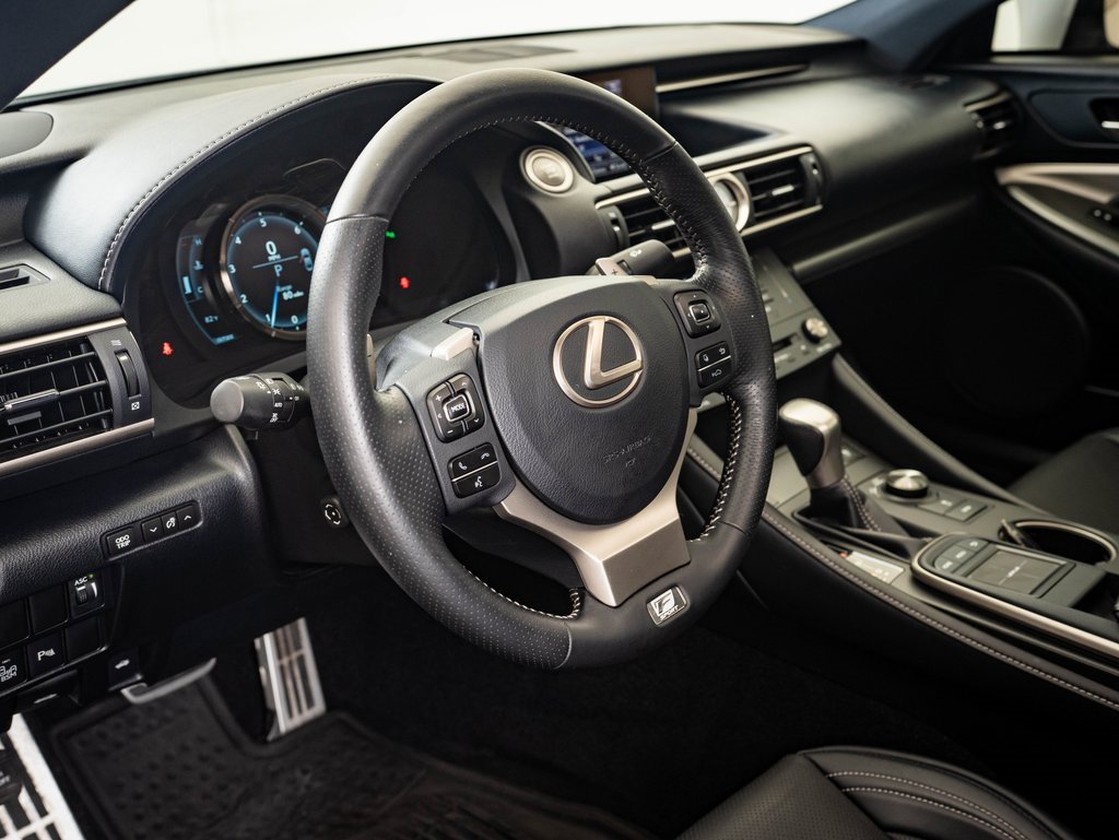 2016 Lexus RC 350 F SPORT photo 4