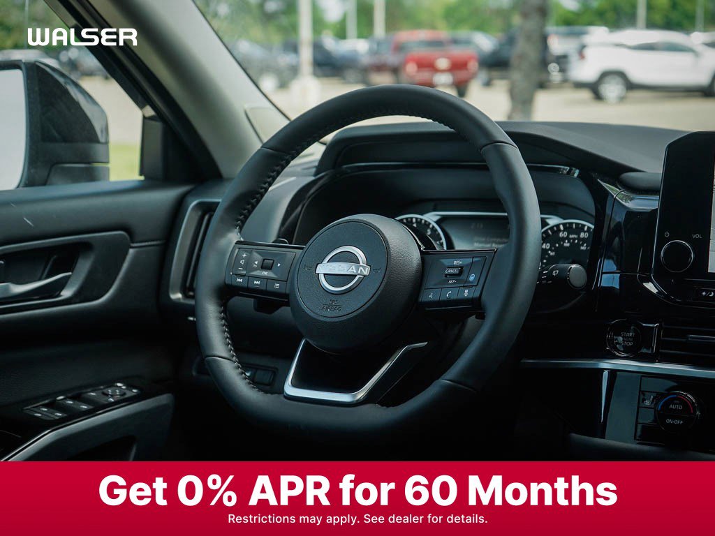 2025 Nissan Pathfinder SL photo 16