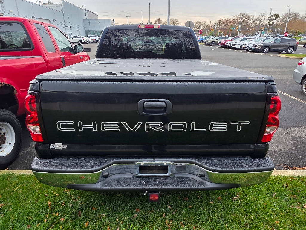 2004 Chevrolet Silverado 1500 photo 4