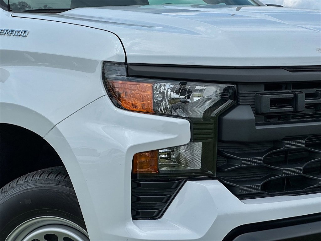 2026 Chevrolet Silverado 1500 photo 4