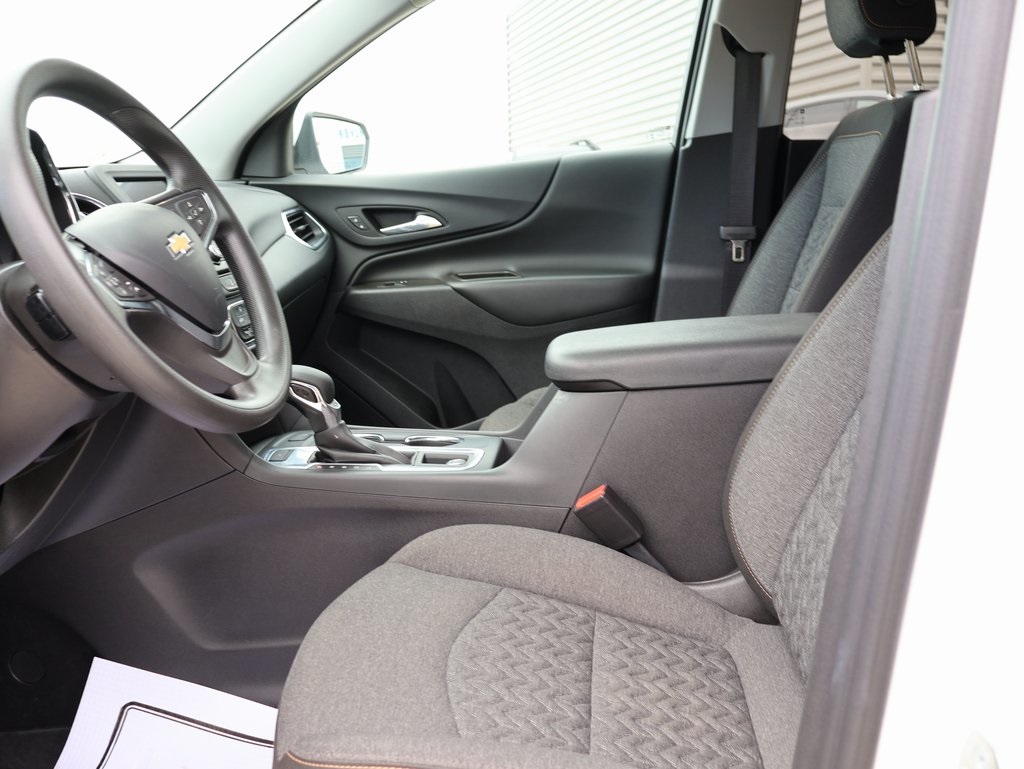 2023 Chevrolet Equinox LT photo 20
