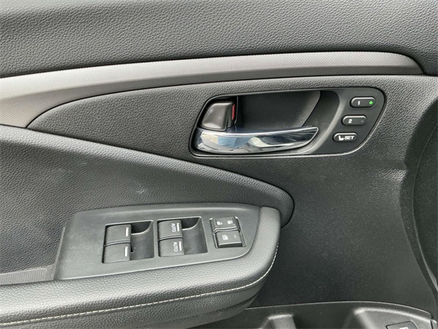 2021 Honda Ridgeline RTL-E photo 11