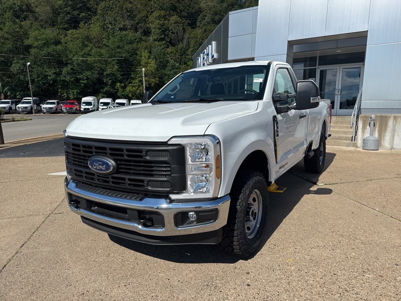 2025 Ford F-350 XL photo 3