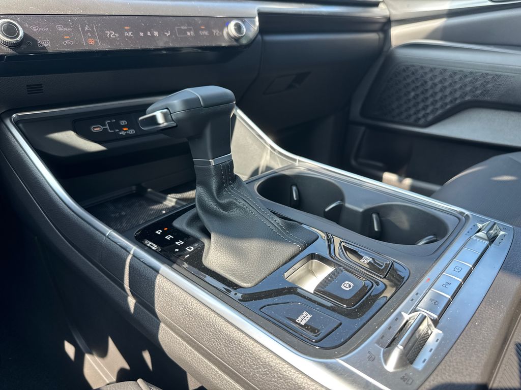 2026 Kia Carnival SX Prestige photo 27