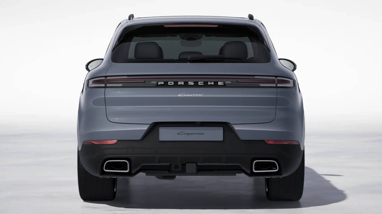 2026 Porsche Cayenne photo 8
