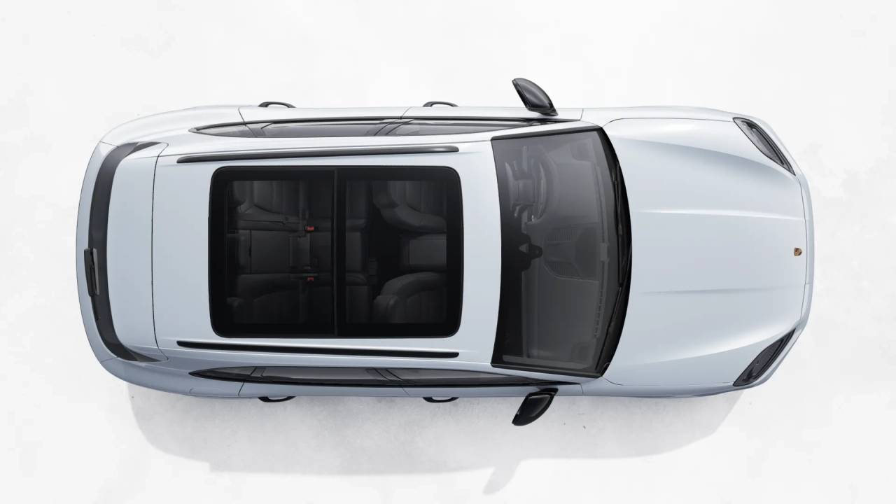 2026 Porsche Cayenne photo 4