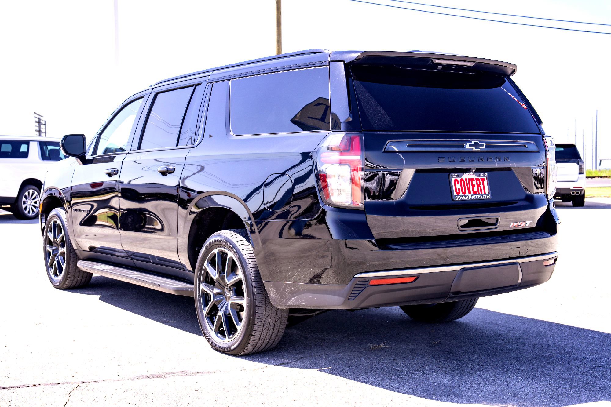 2021 Chevrolet Suburban RST photo 9