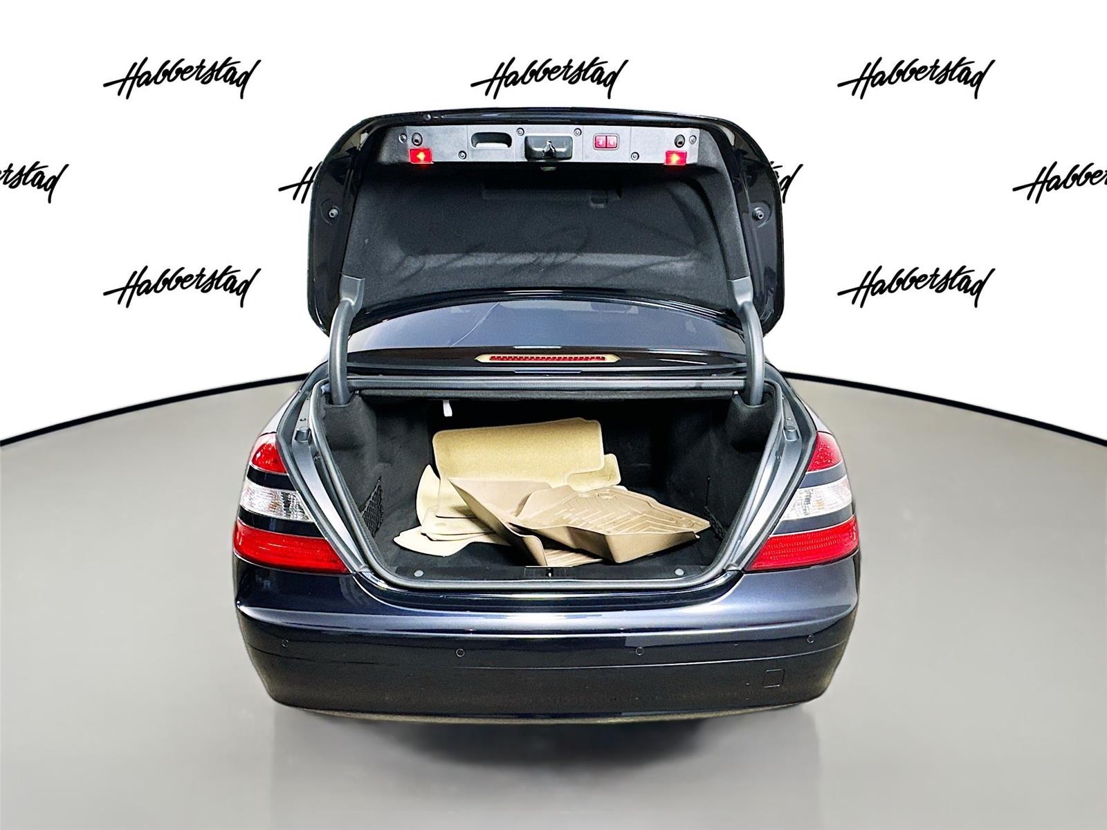 2009 Mercedes Benz S 4MATIC photo 26
