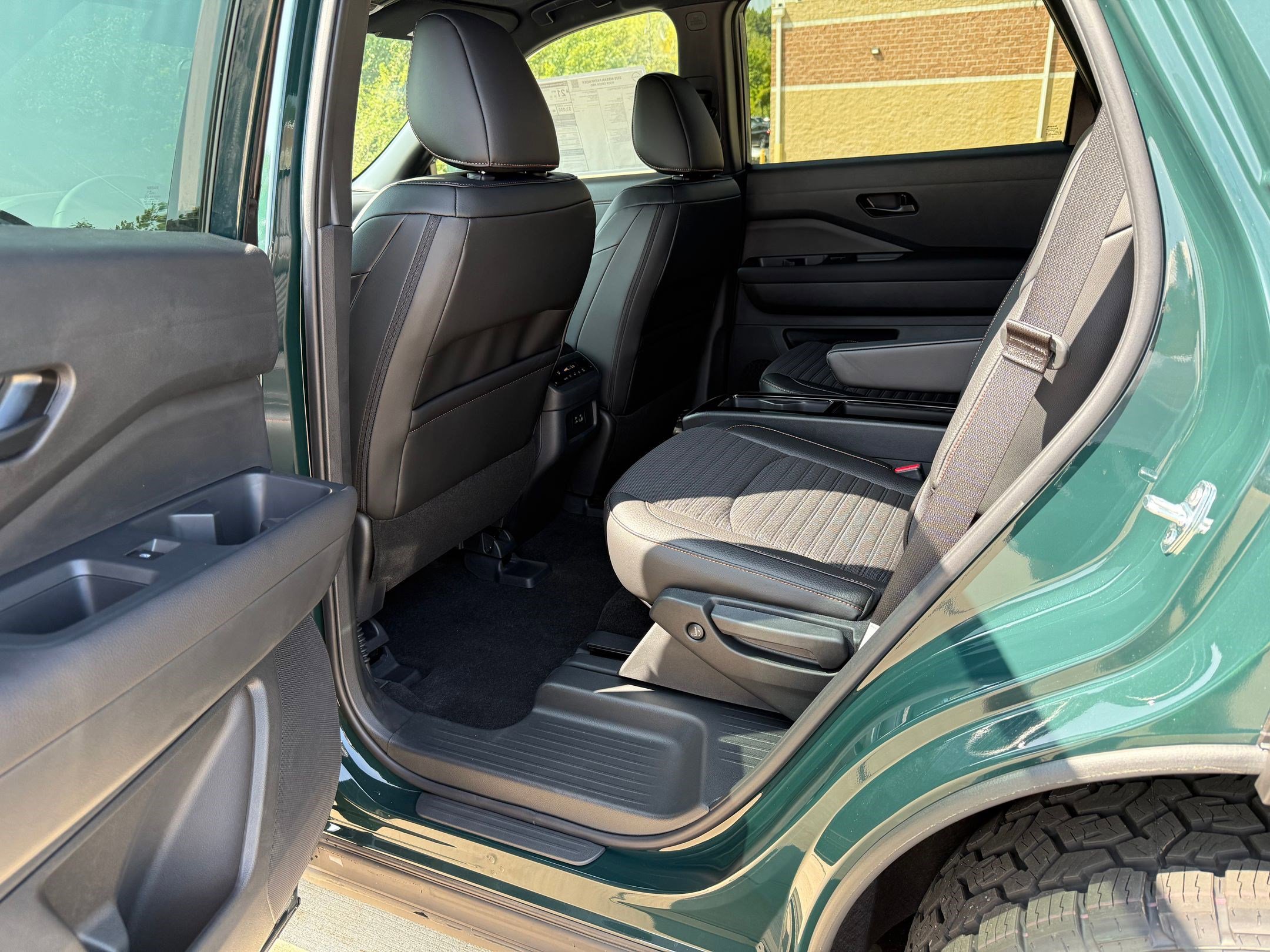 2025 Nissan Pathfinder Rock Creek photo 10