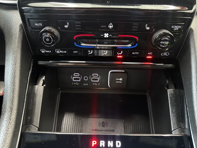 2023 Jeep Grand Cherokee Altitude photo 22