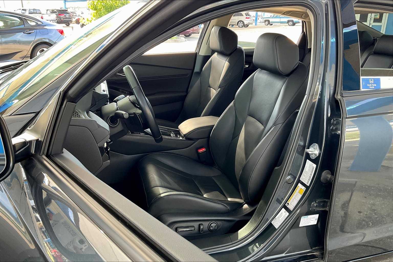 2023 Honda Accord Hybrid Touring photo 7