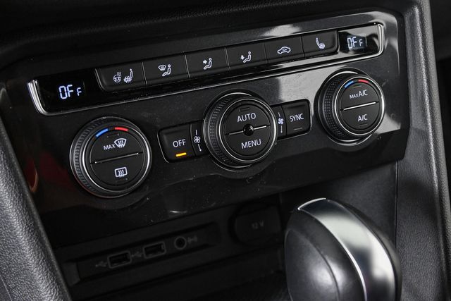 2019 Volkswagen Tiguan SEL Premium R-Line photo 16