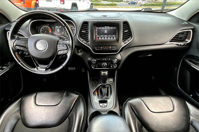 2021 Jeep Cherokee Altitude photo 2