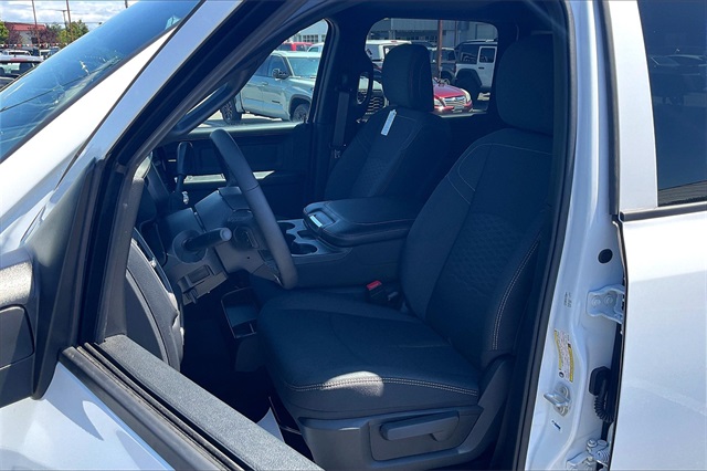 2025 Ram 3500 Tradesman photo 9