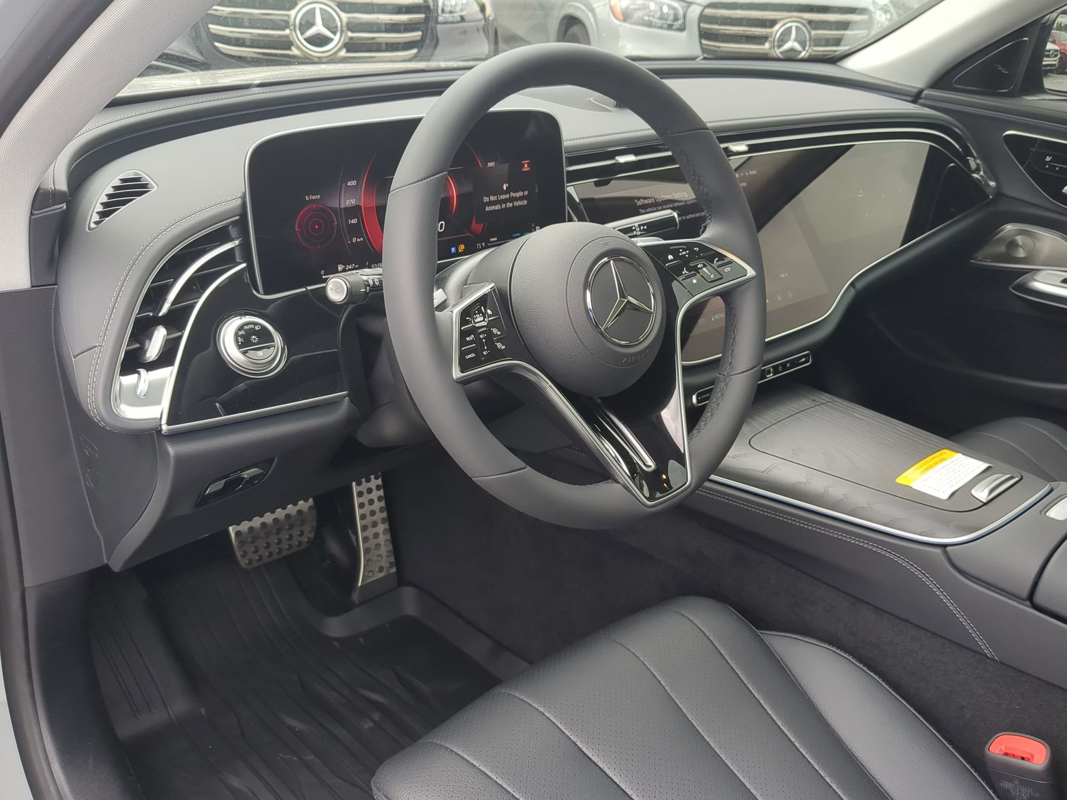 2025 Mercedes Benz E 450 4MATIC All-Terrain photo 2