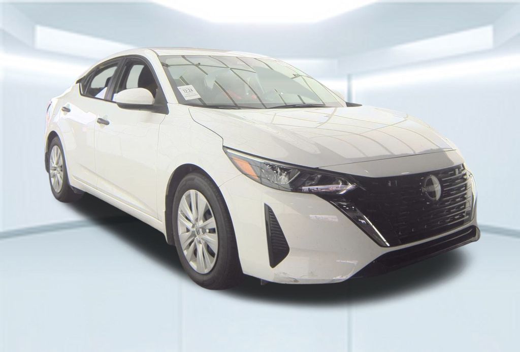 2025 Nissan Sentra S photo 4