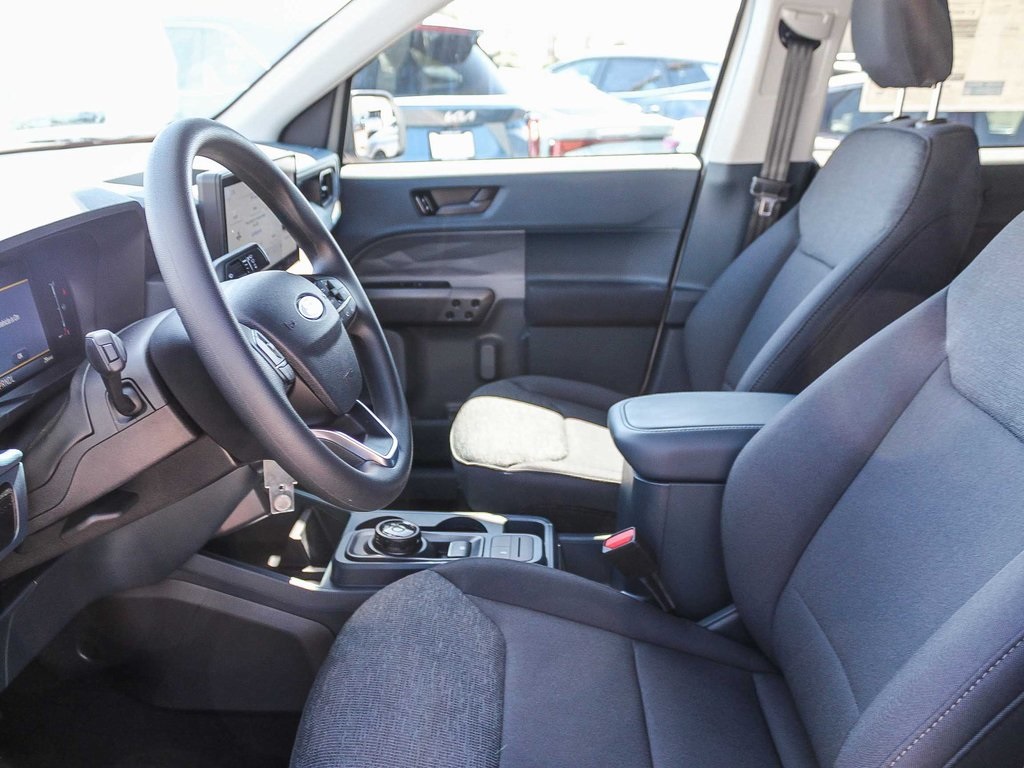 2025 Ford Maverick XL photo 17