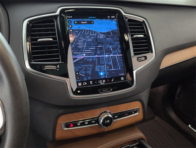 2024 Volvo XC90 Plus photo 20