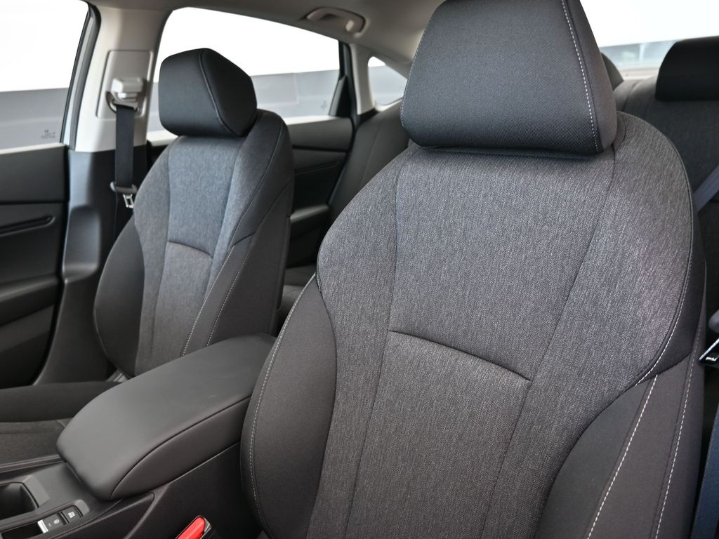 2025 Honda Accord 1.5T SE photo 13