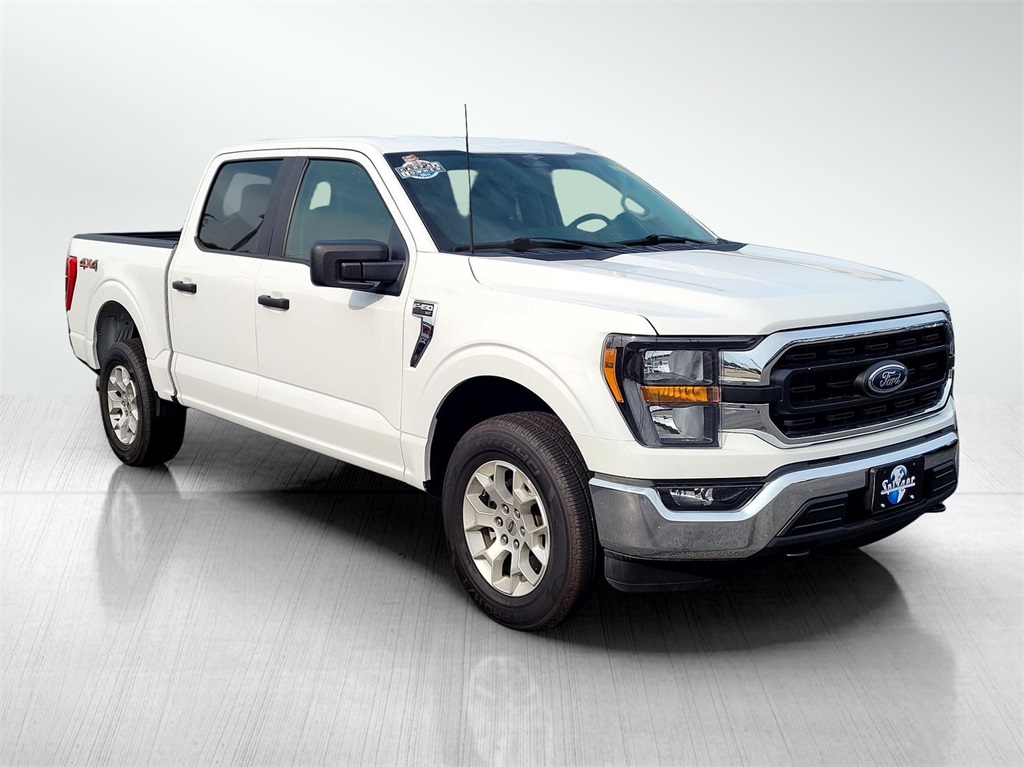 2023 Ford F-150 XLT photo 3