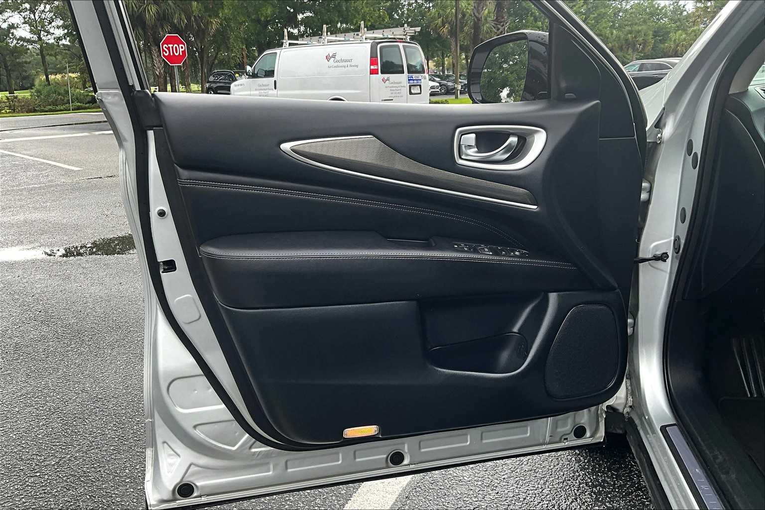 2020 Infiniti QX60 Pure photo 20