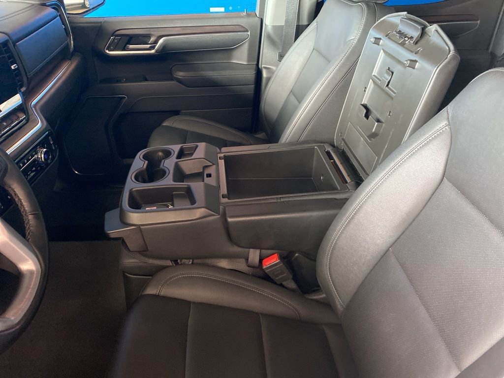 2025 Gmc Sierra 1500 SLT photo 4