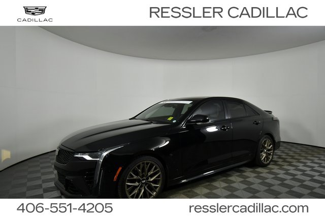 2023 Cadillac CT4