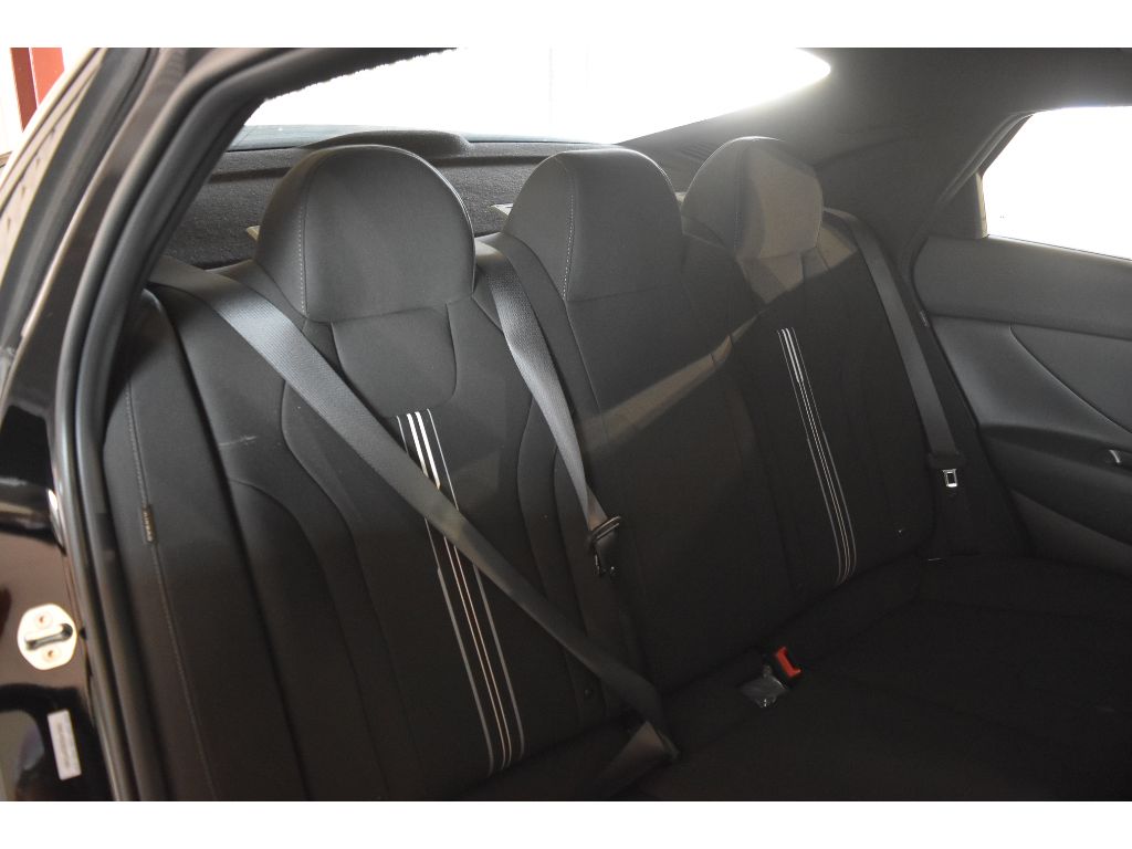 2025 Hyundai Elantra SEL Sport photo 25