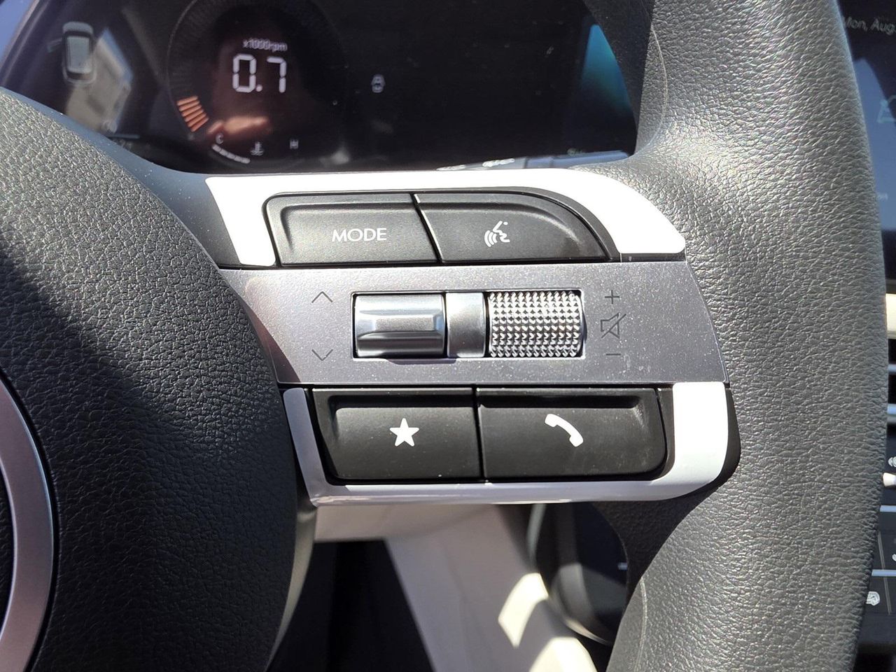 2025 Hyundai Tucson SE photo 29