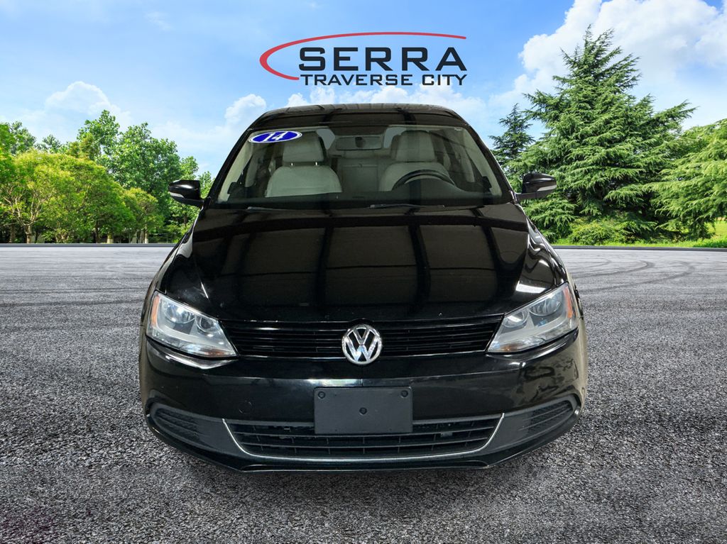 Used 2014 Volkswagen Jetta TDI with VIN 3VW3L7AJ6EM421842 for sale in Traverse City, MI