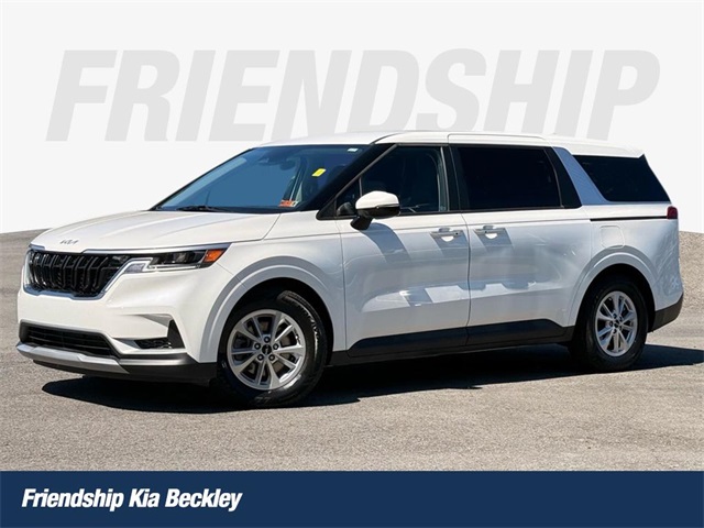 2024 Kia Carnival LX's photo