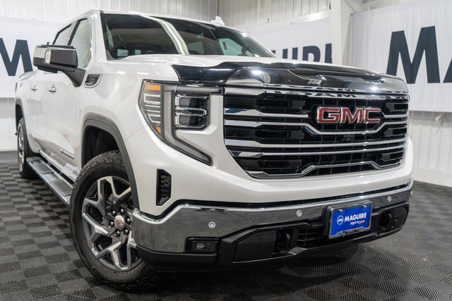 2024 GMC Sierra 1500 SLT's photo