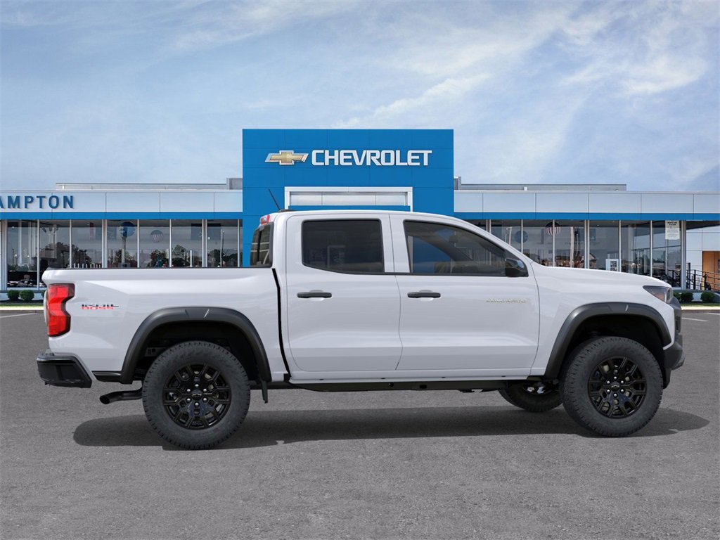 2026 Chevrolet Colorado Trail Boss photo 4