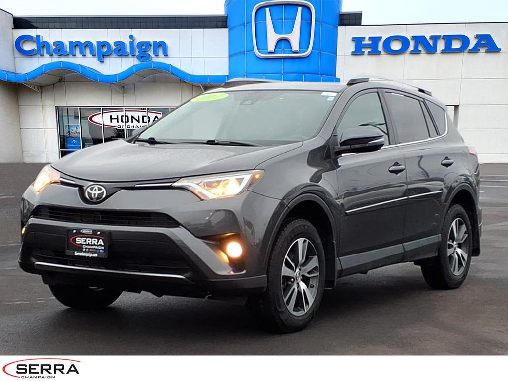 2017 Toyota RAV4 XLE's photo